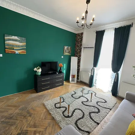 Apartment Sweethome Near Historical Center *