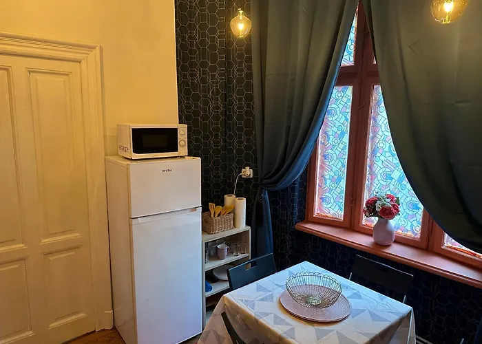 Sweethome Near Historical Center דירה *